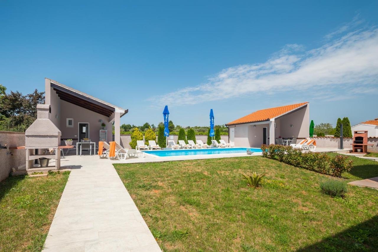 Villa Brcina Pula Buitenkant foto